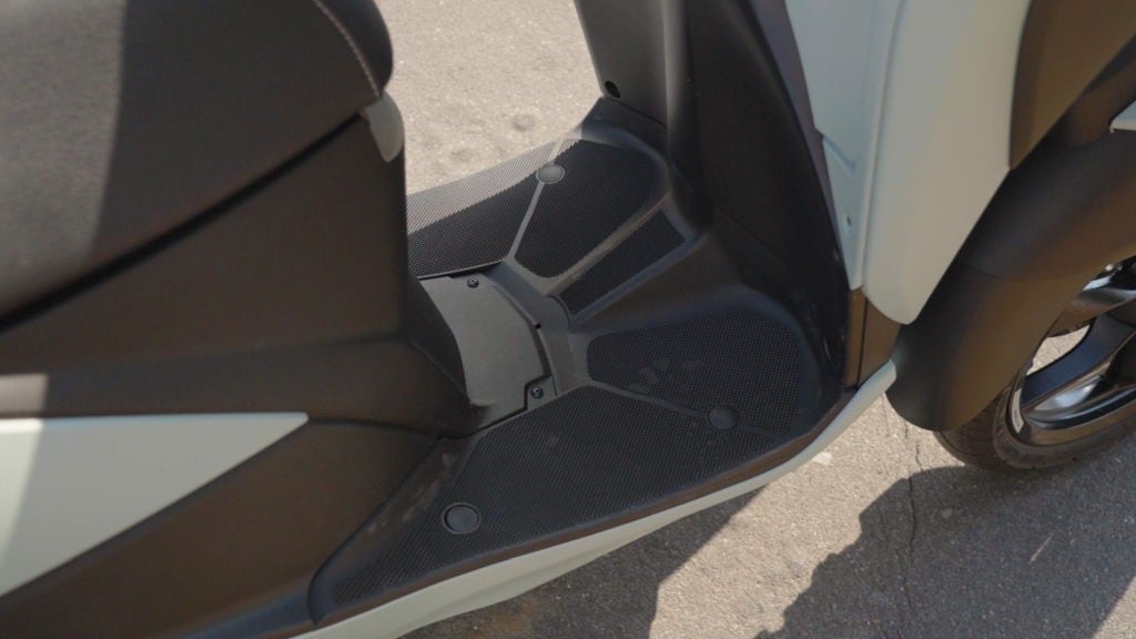 Yamaha Tricity 125: snello come uno scooter, stabile come un tre ruote. Ecco perché ci piace